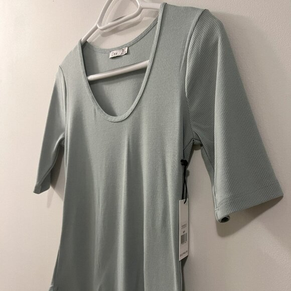 Dex Women's T-Shirt, Small, Mint Green - Picture 2 of 8